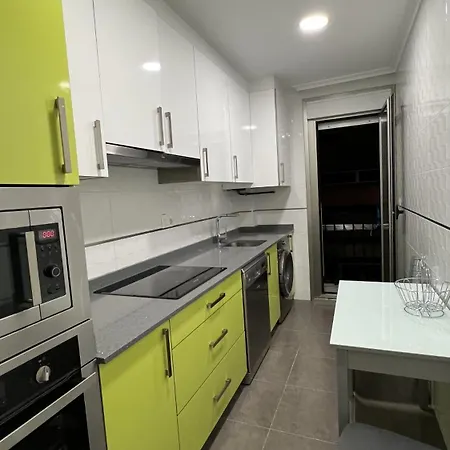 En El Centro De Appartement Santoña
