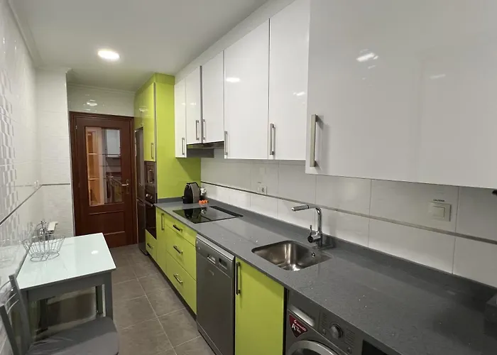 En El Centro De Santoña